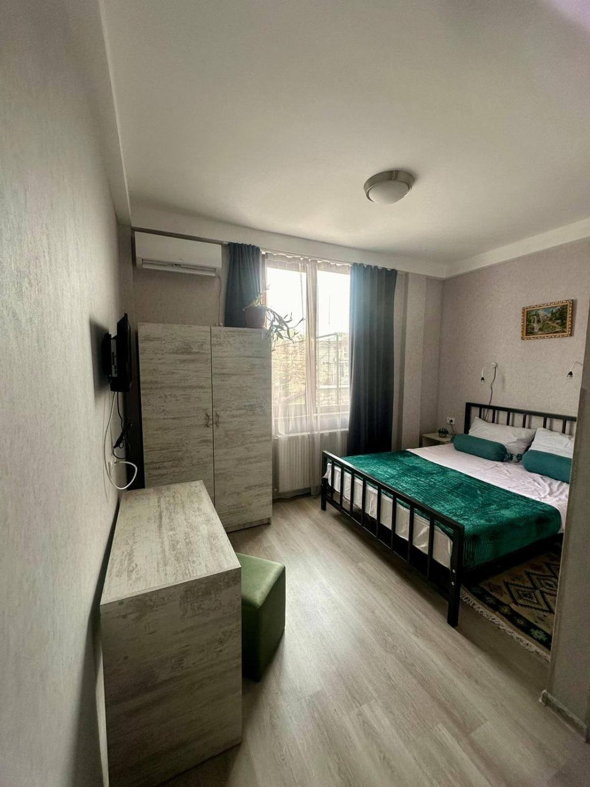Hotel Tradicia Tbilisi ภายนอก รูปภาพ