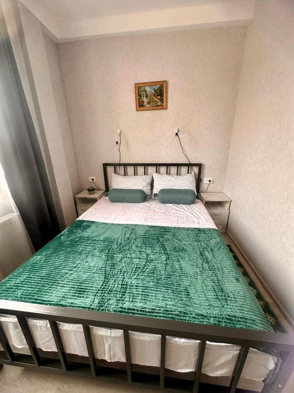 Hotel Tradicia Tbilisi ภายนอก รูปภาพ