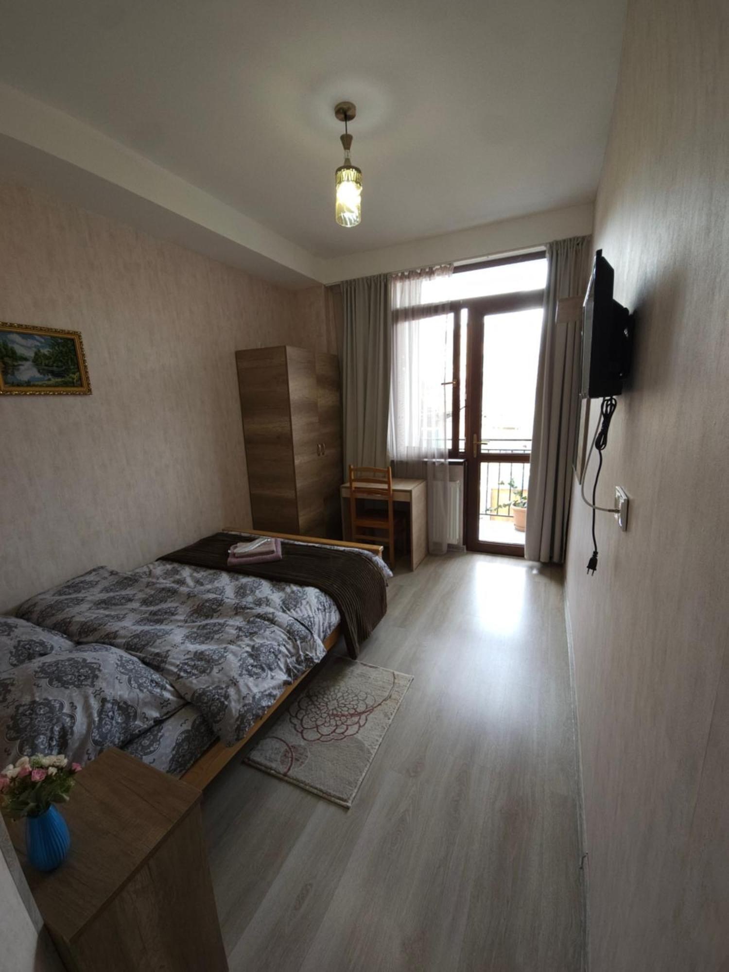 Hotel Tradicia Tbilisi ภายนอก รูปภาพ