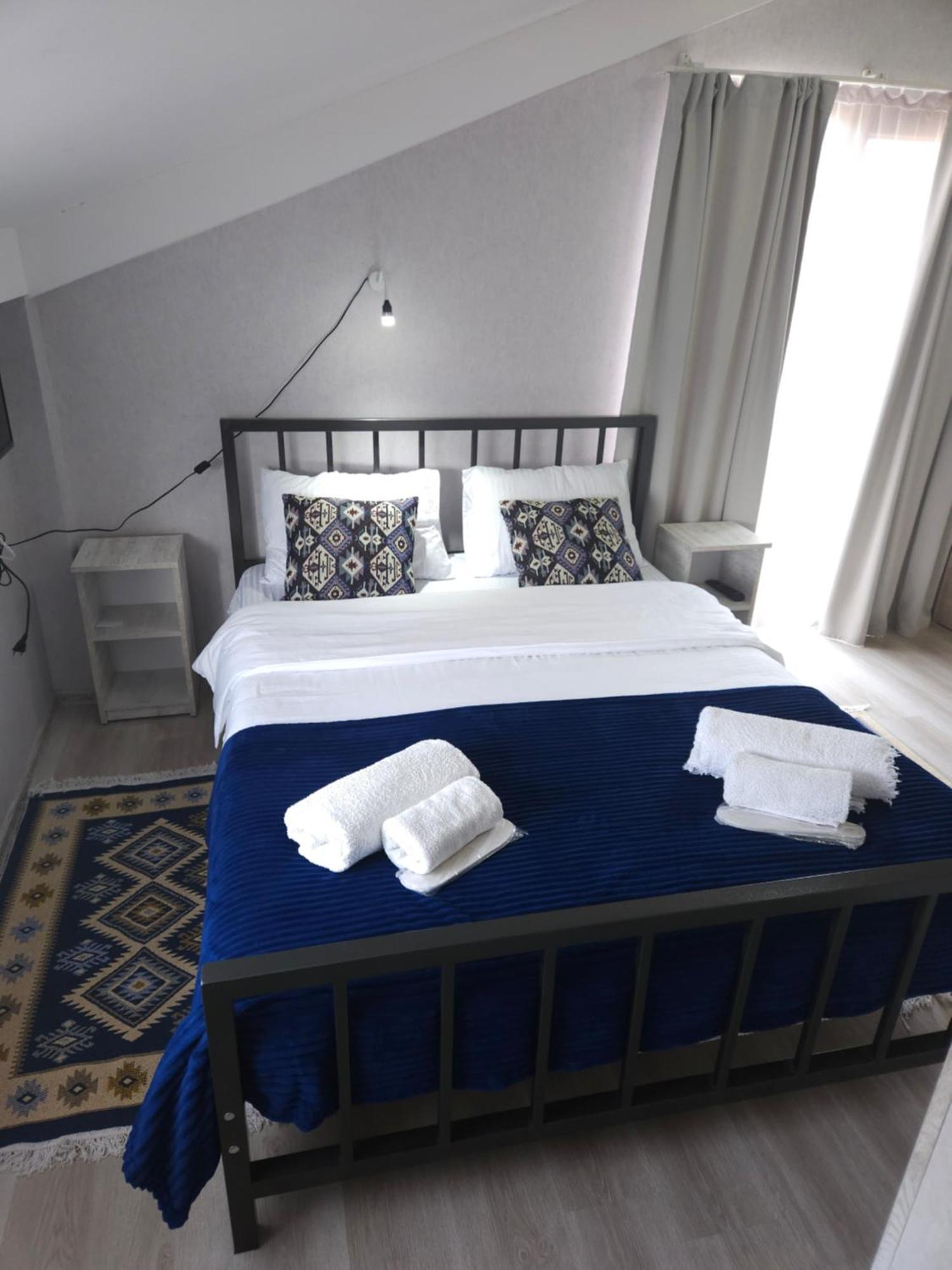 Hotel Tradicia Tbilisi ภายนอก รูปภาพ