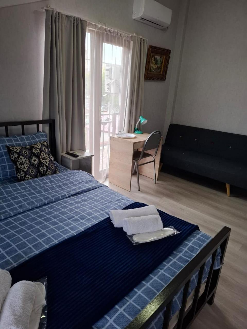 Hotel Tradicia Tbilisi ห้อง รูปภาพ